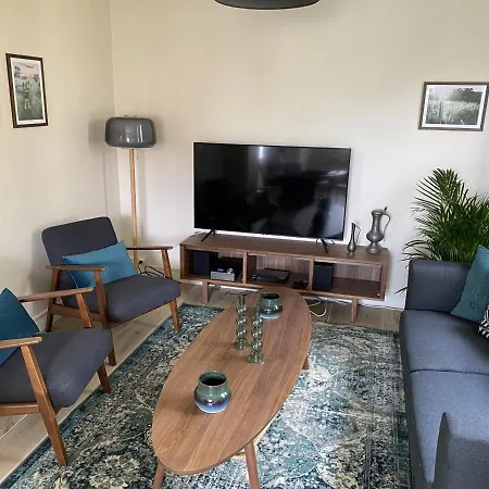 Magnifique T3 Au Centre, Jardin Privatif, Proche Thermes, Wifi, Parking, Jeux Exterieurs, Lave-linge/seche-linge - Fr-1-541-94 * La Roche-Posay