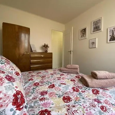 Magnifique T3 Au Centre, Jardin Privatif, Proche Thermes, Wifi, Parking, Jeux Exterieurs, Lave-linge/seche-linge - Fr-1-541-94 Apartamento *